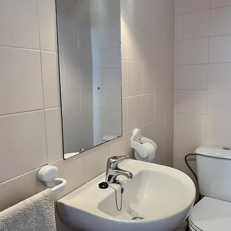 House In Roses With Private Pool & Sea Views * Montjoi