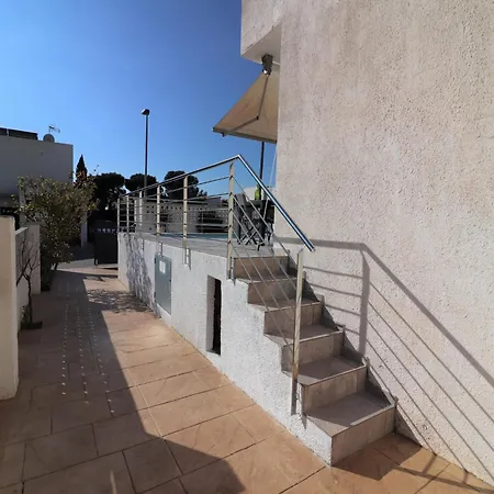 House In Roses With Private Pool & Sea Views